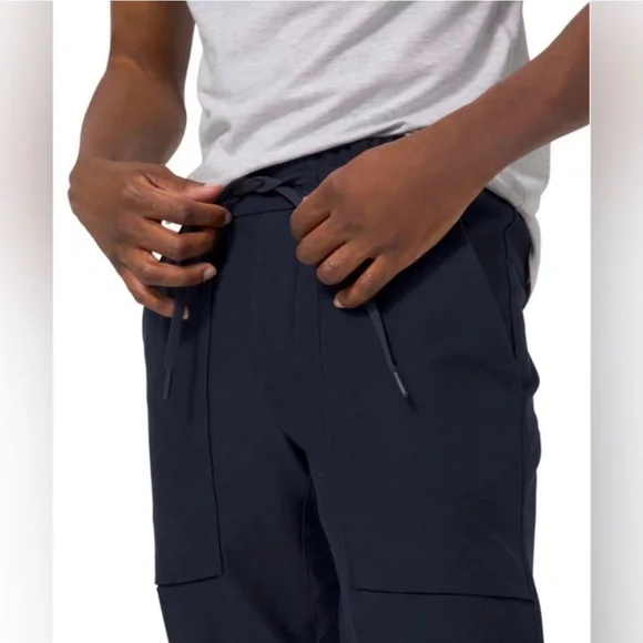 Lululemon Active Wear Casual Minimal - Picture 10 of 10